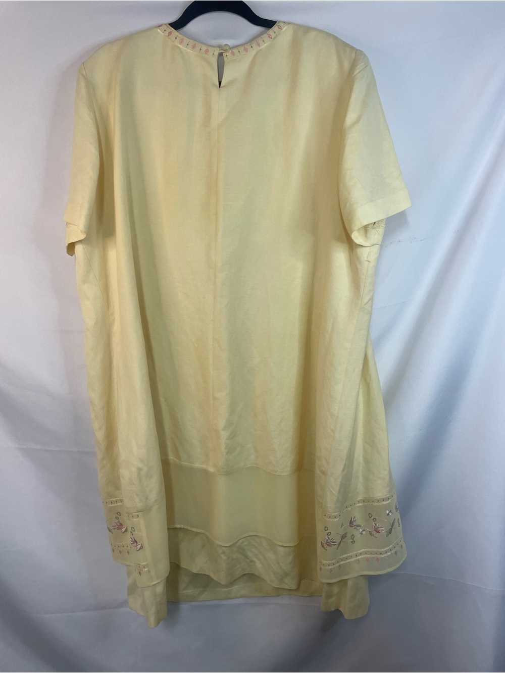 Positive Attitude linen blend buttery yellow and embroidered dress, layered. - Picture 2 of 5